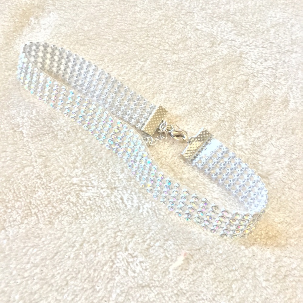 Women's Rhinestone Crystal Choker Necklace - NWT - Picture 8 of 9